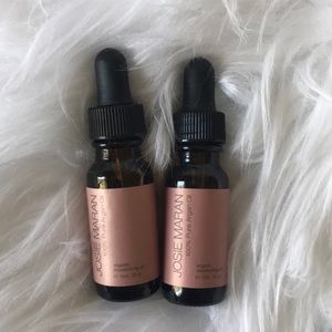 Brand new without box Josie Maran Argan oil